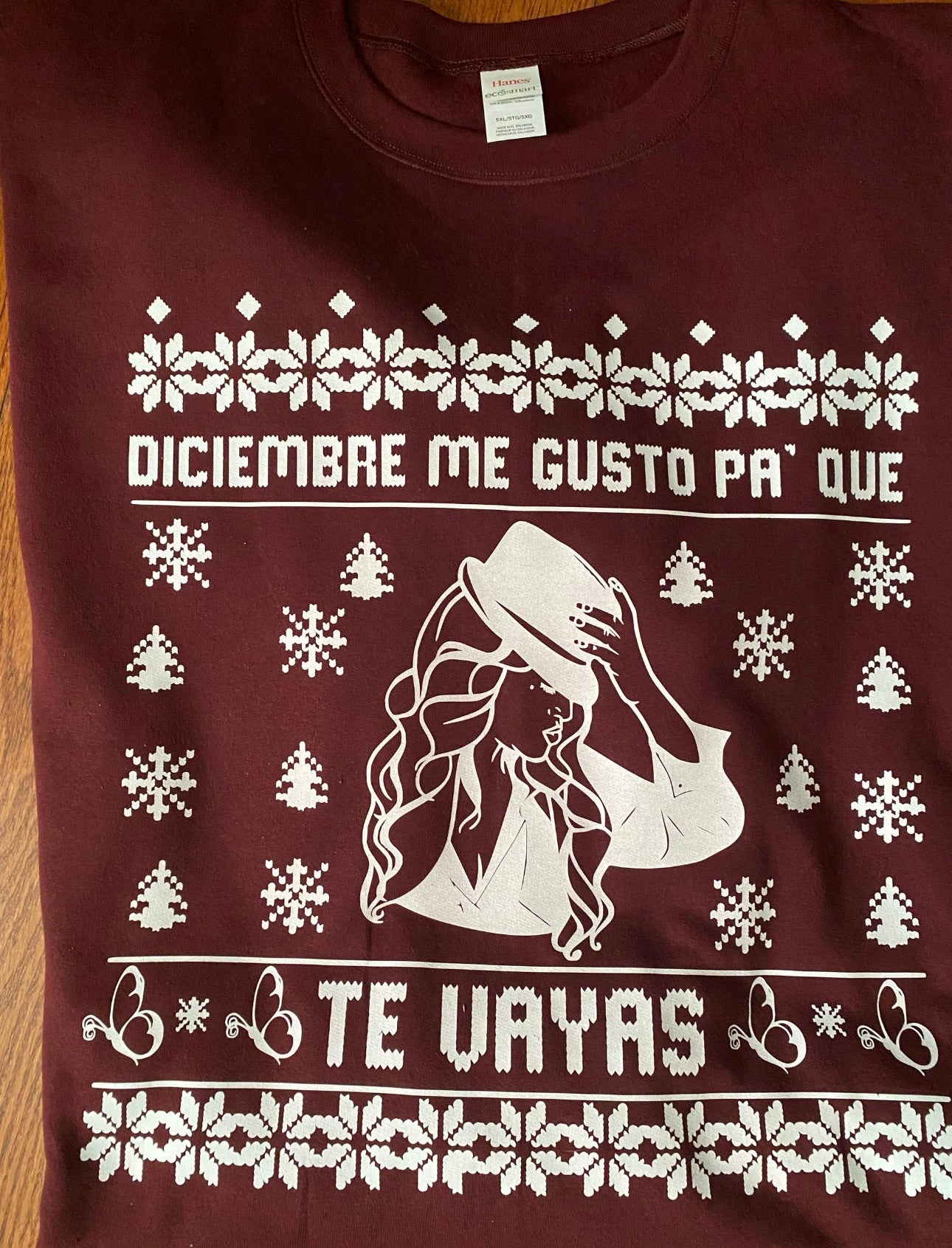 Diciembre me gustó pa que te vayas j rivera sweater