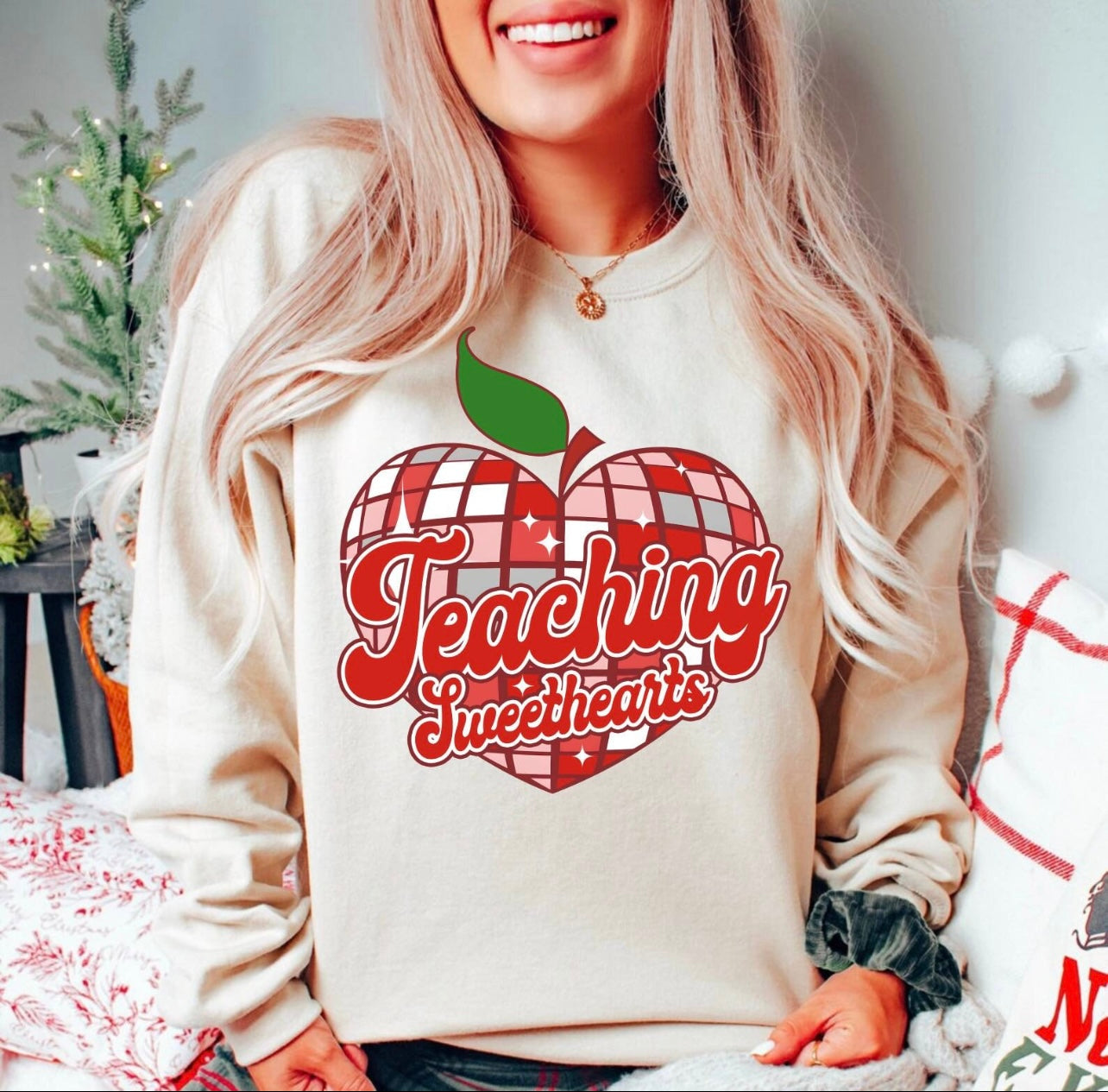 Teaching sweethearts Crewneck sweater